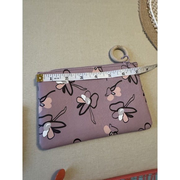 Lot of 4 Ipsy Glam Bags – Cosmetic / Makeup Pouches – EUC– Assorted Styles - Picture 15 of 16